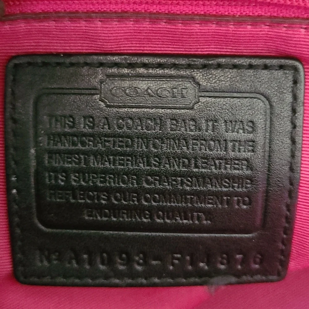 COACH bag Black & Pink - Picture 7 of 8